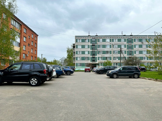 Продам трехкомнатную (3-комн.) квартиру, 14, Квартал Внуковский тер