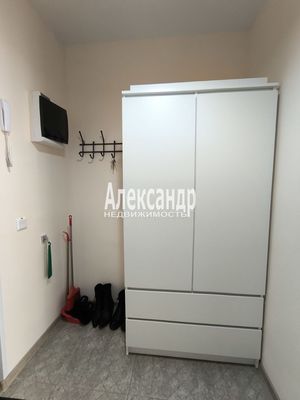 Продам однокомнатную (1-комн.) квартиру, Екатерининская ул, 12, Мурино п