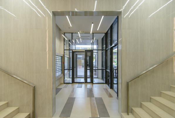 Продам двухкомнатную (2-комн.) квартиру, Мечникова ул, 110к2, Ростов-на-Дону г