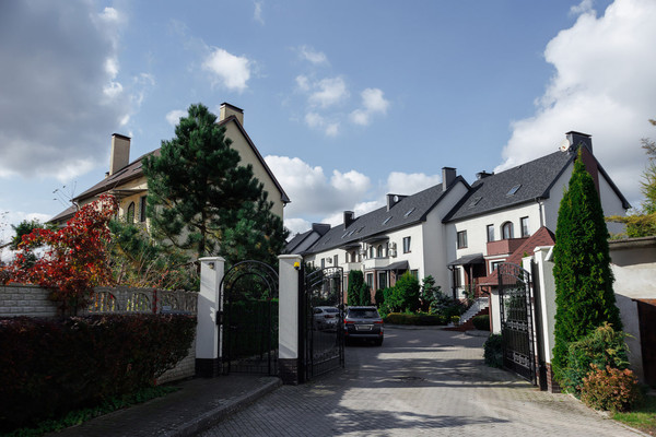 Продам таунхаус, Тургенева ул, 31а, Калининград г, 0 км от города