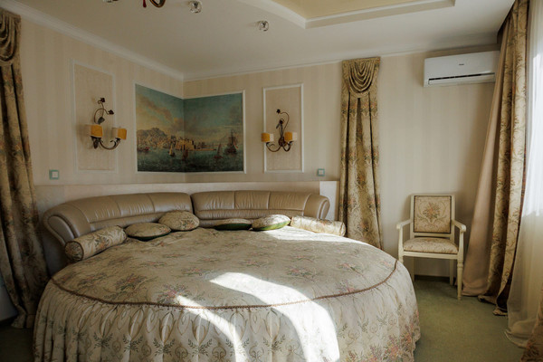 Продам таунхаус, Тургенева ул, 31а, Калининград г, 0 км от города