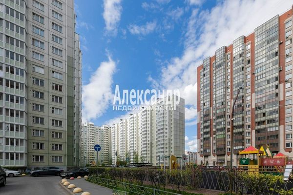 Сдам однокомнатную (1-комн.) квартиру, Бадаева ул, 8к2, Санкт-Петербург г