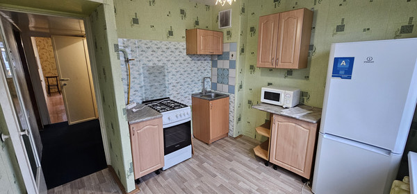 Продам двухкомнатную (2-комн.) квартиру, Молодежная (Росляково р-н) ул, 19, Мурманск г