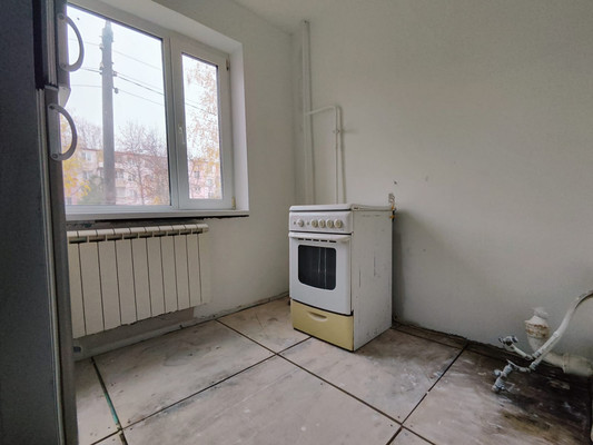 Продам двухкомнатную (2-комн.) квартиру, Фабричная ул, 7, Калининец рп