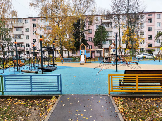 Продам двухкомнатную (2-комн.) квартиру, Фабричная ул, 7, Калининец рп