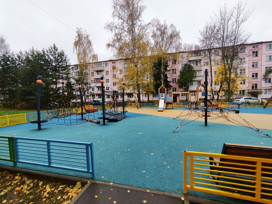 Продам двухкомнатную (2-комн.) квартиру, Фабричная ул, 7, Калининец рп