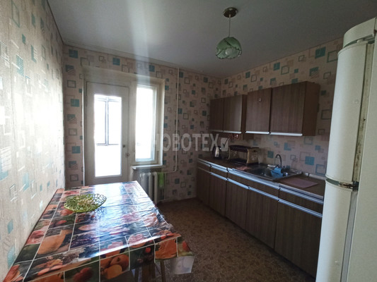 Сдам двухкомнатную (2-комн.) квартиру, Советская ул, 248, Крымск г