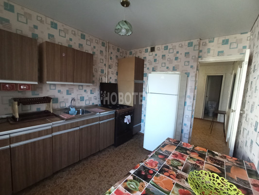 Сдам двухкомнатную (2-комн.) квартиру, Советская ул, 248, Крымск г