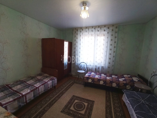 Сдам двухкомнатную (2-комн.) квартиру, Советская ул, 248, Крымск г