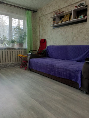 Продам многокомнатную квартиру, Береговая ул, 48, Великий Новгород г