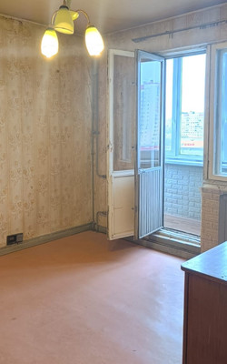 Продам двухкомнатную (2-комн.) квартиру, Индустриальный пр-кт, 17к3, Санкт-Петербург г