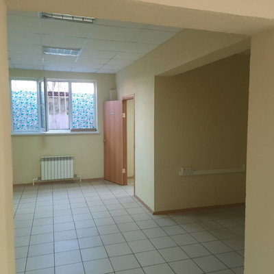 Продам коммерческое помещение 84,1 м2, Дрожжевая ул, 16В, Калининград г