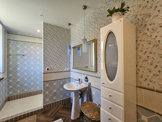 Продам дом, Южная ул, 5, Луговая (Усть-Качкинское с/п) д, 0 км от города