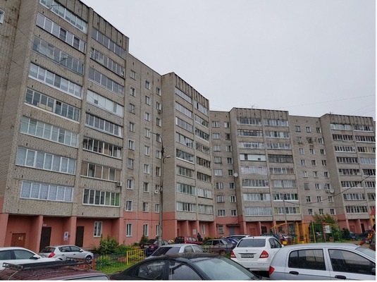 Продам трехкомнатную (3-комн.) квартиру, Московская ул, 107, Киров г