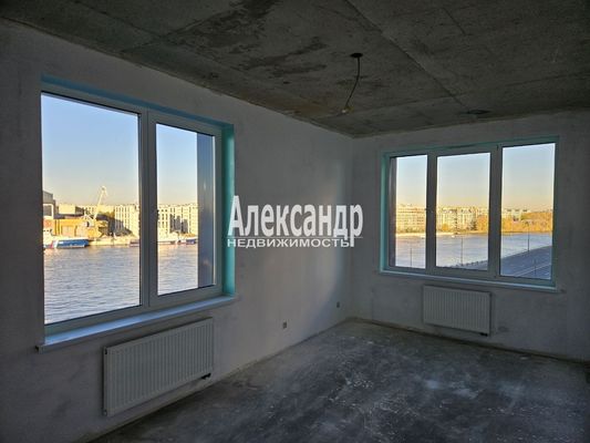 Продам трехкомнатную (3-комн.) , Уральская ул, 25, Санкт-Петербург г