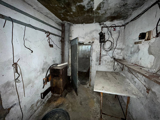 Продам трехкомнатную (3-комн.) квартиру, Горького ул, 55, Приветное с