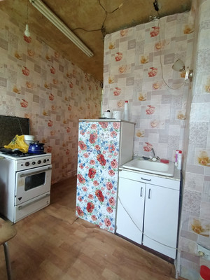 Продам 2-комн. в 4-комн. квартире, Октябрьской Революции ул, 6, Рошаль г