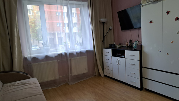 Продам двухкомнатную (2-комн.) квартиру, Ленская ул, 19к1, Санкт-Петербург г