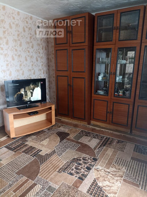 Продам трехкомнатную (3-комн.) квартиру, Деповская ул, 162А, Ишим г