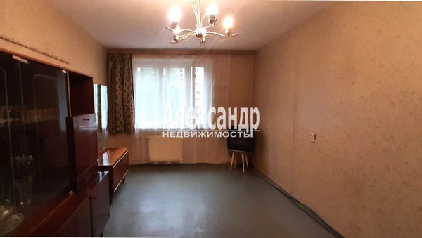 Продам однокомнатную (1-комн.) квартиру, Композиторов ул, д. 11 корп. 1, Санкт-Петербург г