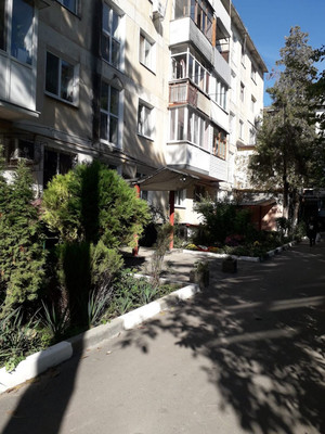 Продам двухкомнатную (2-комн.) квартиру, Крымских Партизан ул, 21, Симферополь г
