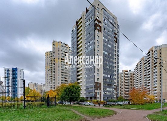 Продам однокомнатную (1-комн.) квартиру, Ленинский пр-кт, 74к2, Санкт-Петербург г