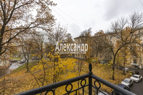 Продам трехкомнатную (3-комн.) квартиру, Среднеохтинский пр-кт, 2В/17, Санкт-Петербург г