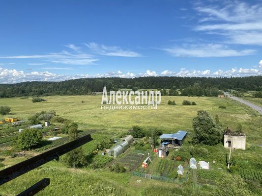 Продам двухкомнатную (2-комн.) квартиру, Новая ул, 5, Михалёво с