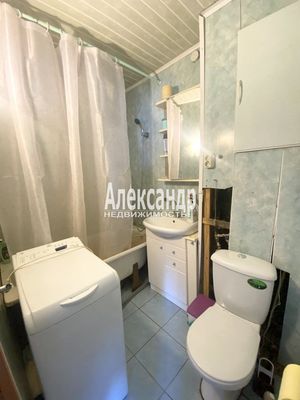 Продам двухкомнатную (2-комн.) квартиру, Новая ул, 5, Михалёво с