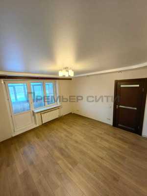 Продам двухкомнатную (2-комн.) квартиру, Первых Коммунаров ул, 12, Калуга г