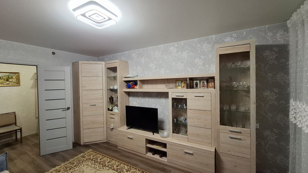 Продам двухкомнатную (2-комн.) квартиру, Тургенева ул, 8/25, Ступино г