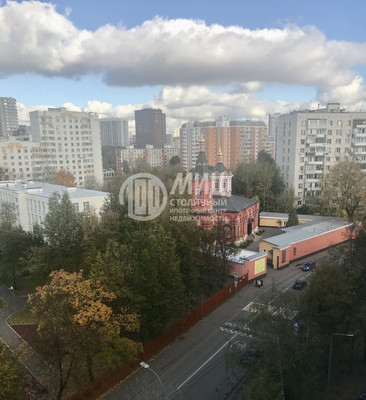 Продам трехкомнатную (3-комн.) квартиру, Дегунинская ул, 15, Москва г