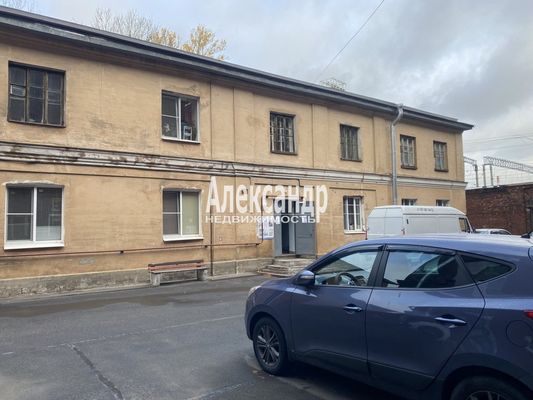 Продам долю в 7-комн. квартире, Академика Лебедева ул, 20АБ, Санкт-Петербург г