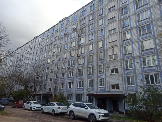 Продам однокомнатную (1-комн.) квартиру, Ореховый б-р, 39к1, Москва г