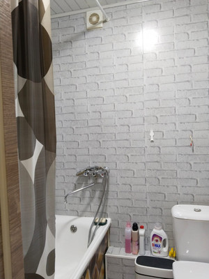 Продам двухкомнатную (2-комн.) квартиру, Школьный пер, 10, Сыктывкар г