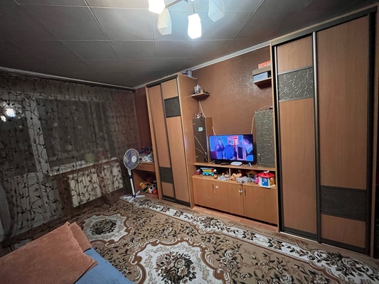Продам однокомнатную (1-комн.) квартиру, Советской Армии ул, 19/9, Рязань г