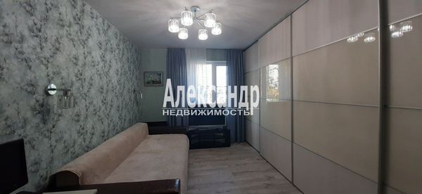 Продам двухкомнатную (2-комн.) квартиру, Доблести ул, 18к1, Санкт-Петербург г