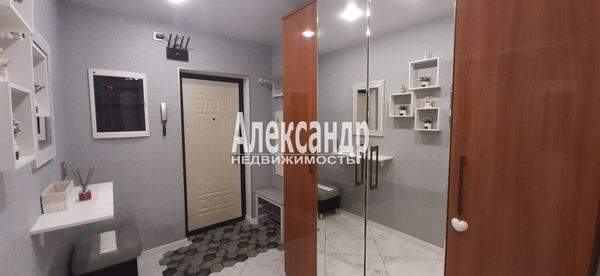 Продам двухкомнатную (2-комн.) квартиру, Доблести ул, 18к1, Санкт-Петербург г