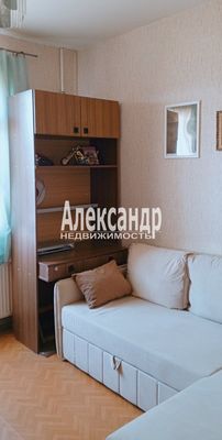 Продам трехкомнатную (3-комн.) квартиру, Королёва пр-кт, 24к1, Санкт-Петербург г