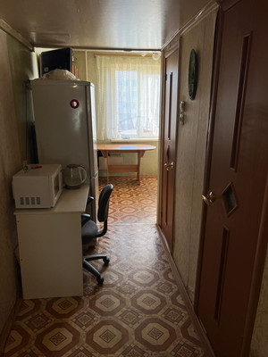 Продам трехкомнатную (3-комн.) квартиру, Дмитровская ул, 31, Базарово д
