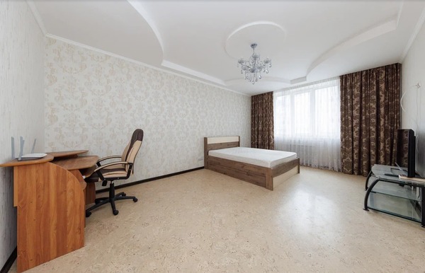 Продам трехкомнатную (3-комн.) квартиру, Костычева ул, 68к1, Брянск г