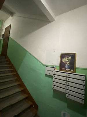 Продам двухкомнатную (2-комн.) квартиру, Полярные Зори ул, 28/13, Мурманск г