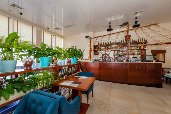 Продам гостиницу 1 955 м2, Набережная ул, 29, Алушта г