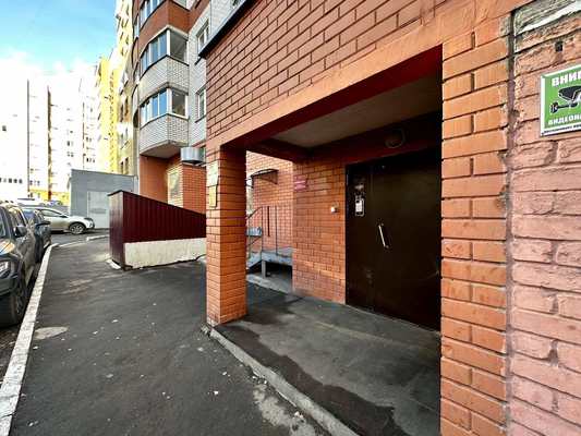 Продам однокомнатную (1-комн.) квартиру, Октябрьский пр-кт, 157, Киров г