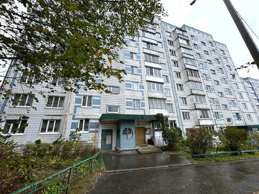 Продам трехкомнатную (3-комн.) квартиру, Центральная ул, 5А, Рыбаки д