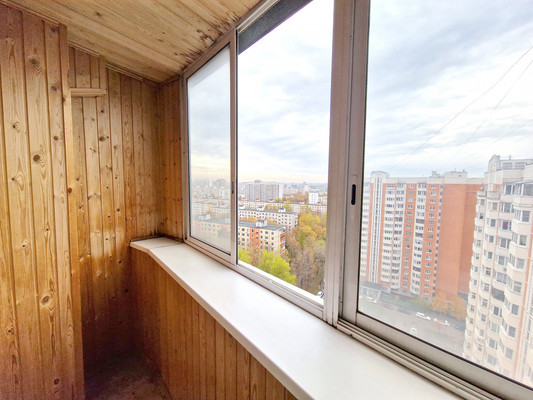 Сдам однокомнатную (1-комн.) квартиру, Полярная ул, 54к1, Москва г