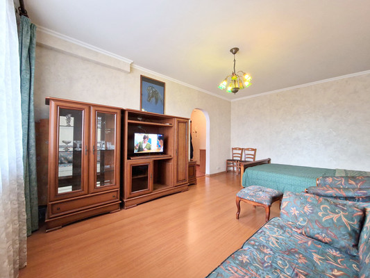 Сдам однокомнатную (1-комн.) квартиру, Полярная ул, 54к1, Москва г