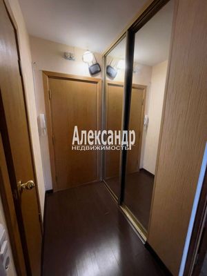 Сдам однокомнатную (1-комн.) квартиру, Бадаева ул, 8к2, Санкт-Петербург г