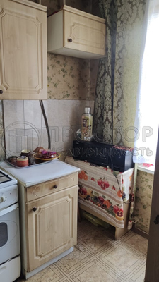 Продам трехкомнатную (3-комн.) квартиру, Байкальская ул, 48к2, Москва г