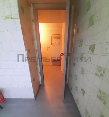Продам трехкомнатную (3-комн.) квартиру, Чехова ул, 3, Калуга г